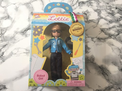 lottie-dolls-robot-girl-in-box